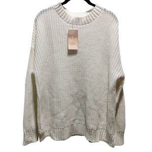 Boutique Fashion oversized knit sweater creamy white small